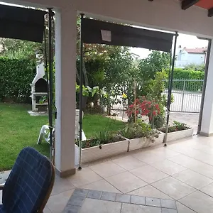  Apartment Rozi